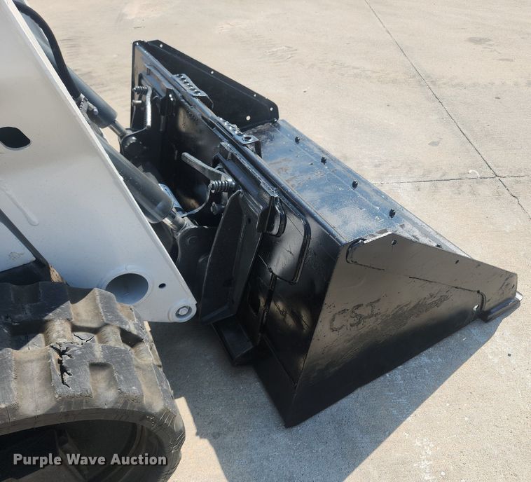 image for item OK9554 2016 Bobcat T590  tracked skid steer loader