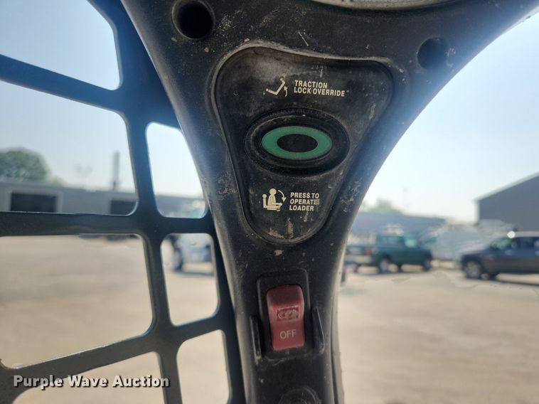 image for item OK9554 2016 Bobcat T590  tracked skid steer loader