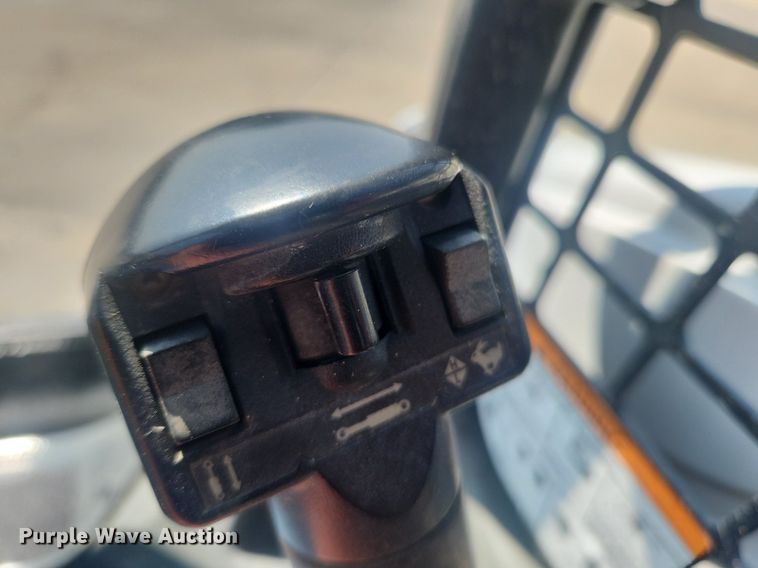 image for item OK9554 2016 Bobcat T590  tracked skid steer loader