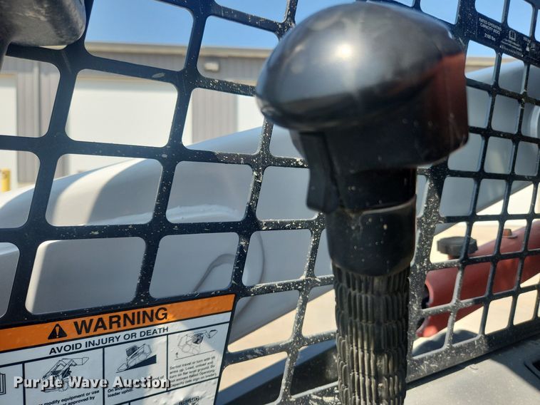 image for item OK9554 2016 Bobcat T590  tracked skid steer loader