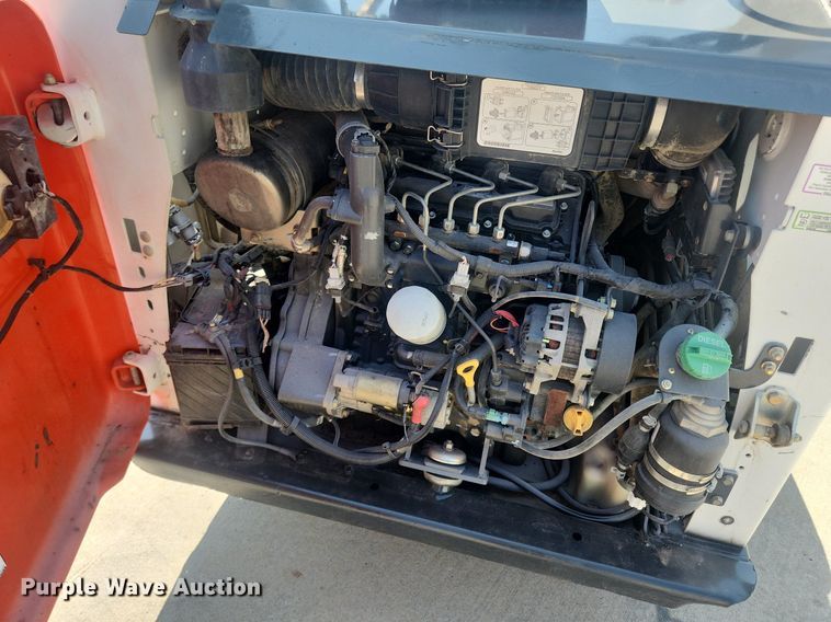 image for item OK9554 2016 Bobcat T590  tracked skid steer loader