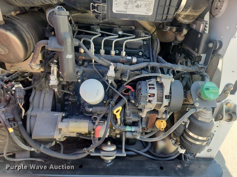 image for item OK9554 2016 Bobcat T590  tracked skid steer loader