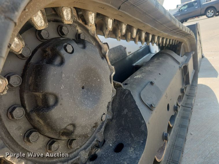 image for item OK9554 2016 Bobcat T590  tracked skid steer loader