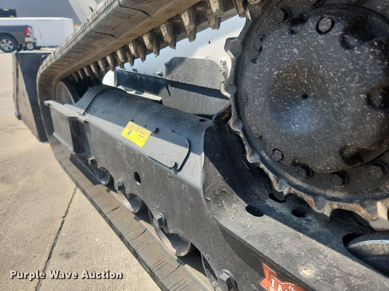 image for item OK9554 2016 Bobcat T590  tracked skid steer loader