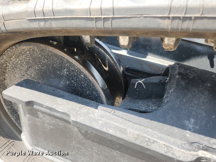 image for item OK9554 2016 Bobcat T590  tracked skid steer loader