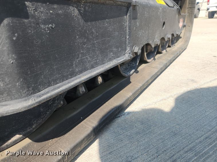 image for item OK9554 2016 Bobcat T590  tracked skid steer loader