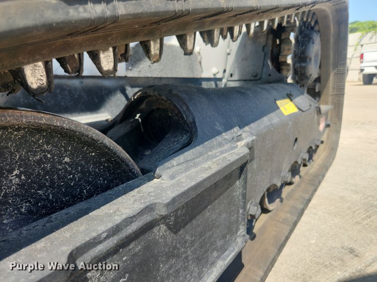 image for item OK9554 2016 Bobcat T590  tracked skid steer loader