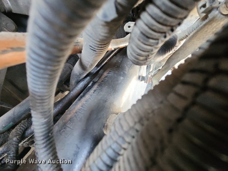 image for item OK9556 2005 Sterling L9500  roll-off container truck