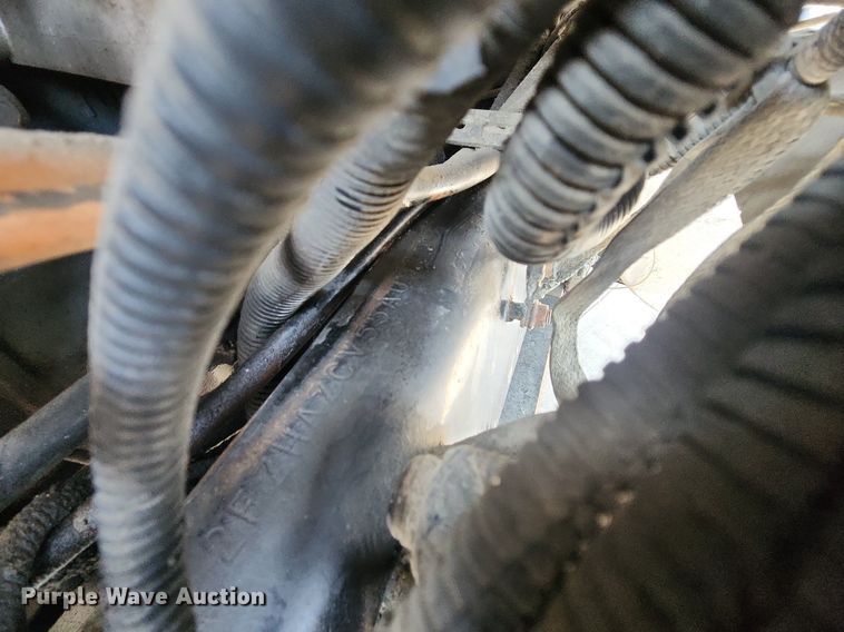 image for item OK9556 2005 Sterling L9500  roll-off container truck