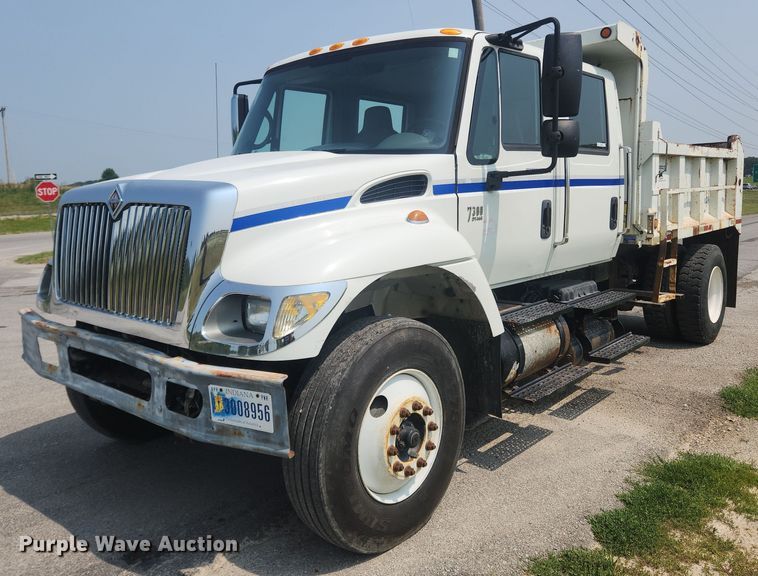 image for item OK9569 2006 International 7300  dump truck
