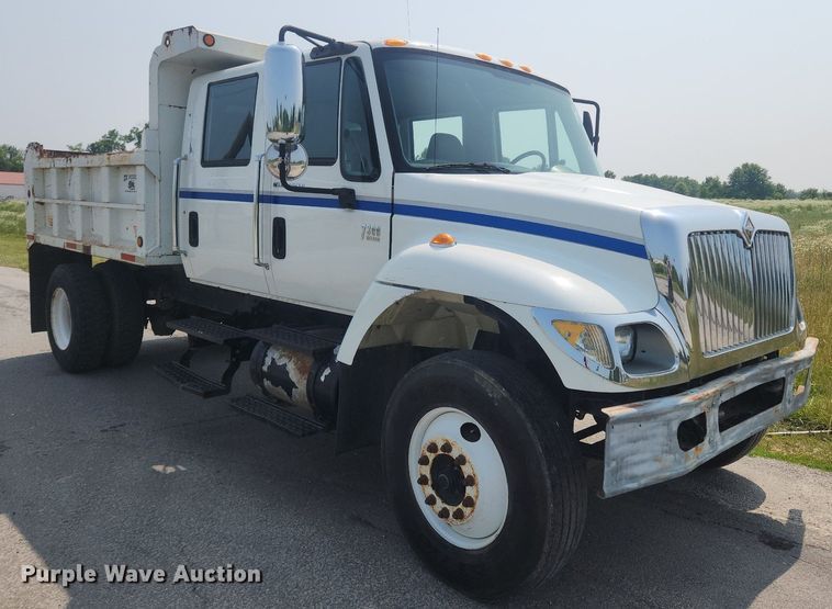 image for item OK9569 2006 International 7300  dump truck