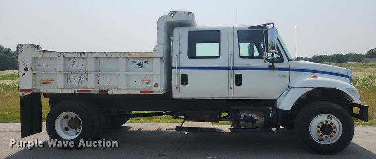 image for item OK9569 2006 International 7300  dump truck