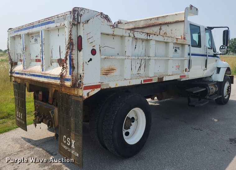 image for item OK9569 2006 International 7300  dump truck