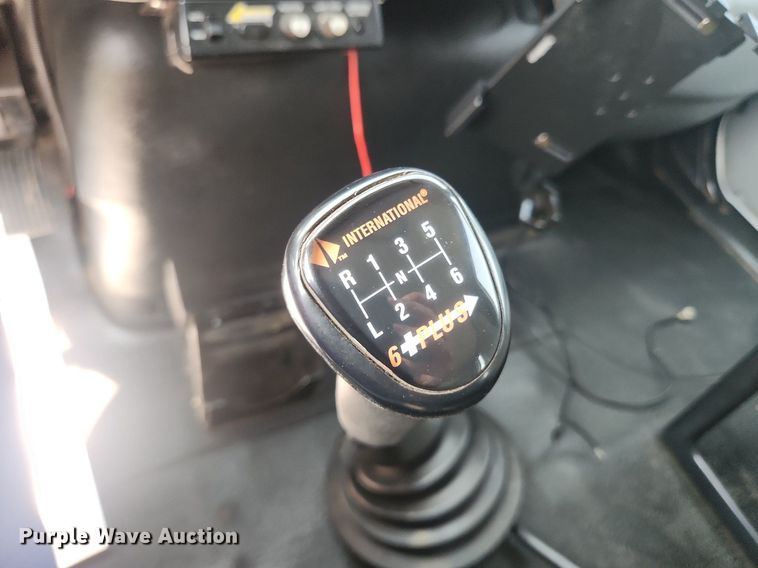 image for item OK9569 2006 International 7300  dump truck