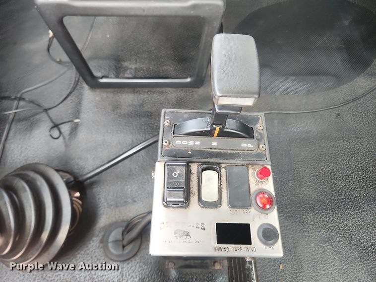 image for item OK9569 2006 International 7300  dump truck