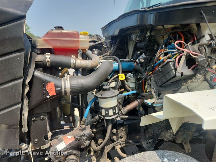 image for item OK9569 2006 International 7300  dump truck