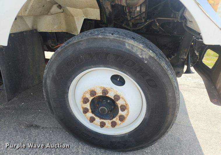 image for item OK9569 2006 International 7300  dump truck