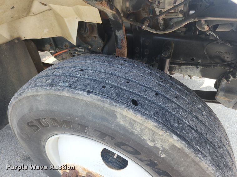 image for item OK9569 2006 International 7300  dump truck