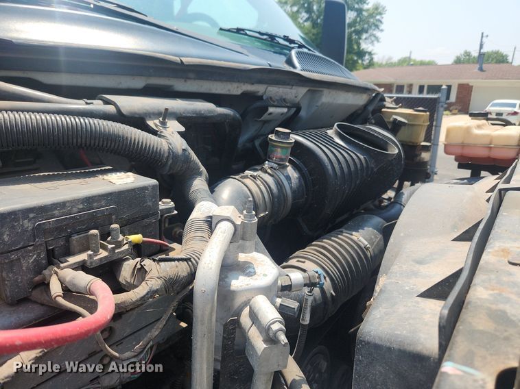 image for item OK9572 2006 GMC C7500  dump truck