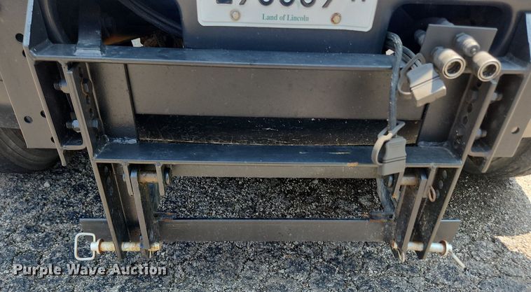 image for item OK9572 2006 GMC C7500  dump truck