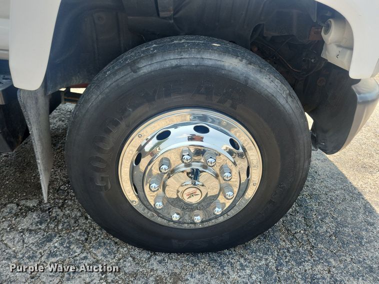 image for item OK9572 2006 GMC C7500  dump truck