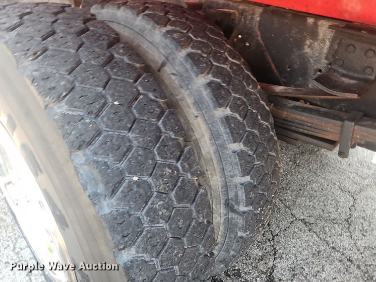 image for item OK9572 2006 GMC C7500  dump truck