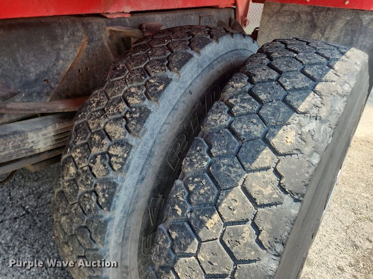 image for item OK9572 2006 GMC C7500  dump truck