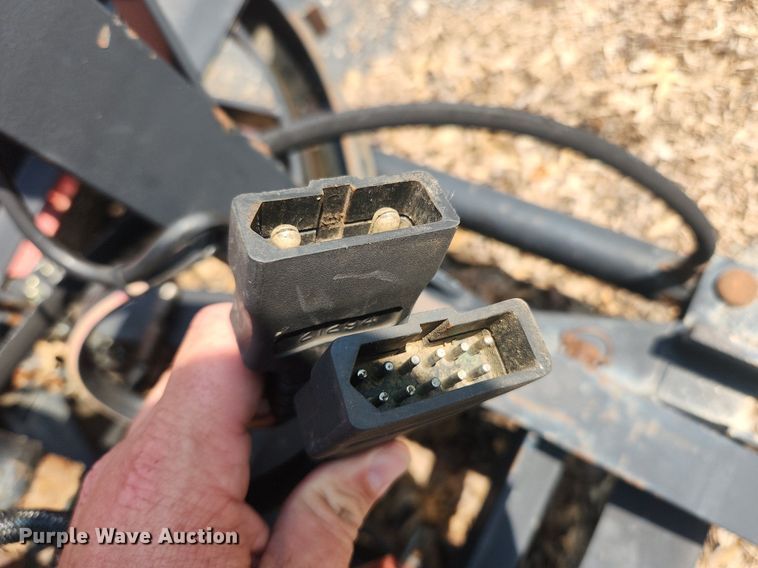 image for item OK9572 2006 GMC C7500  dump truck