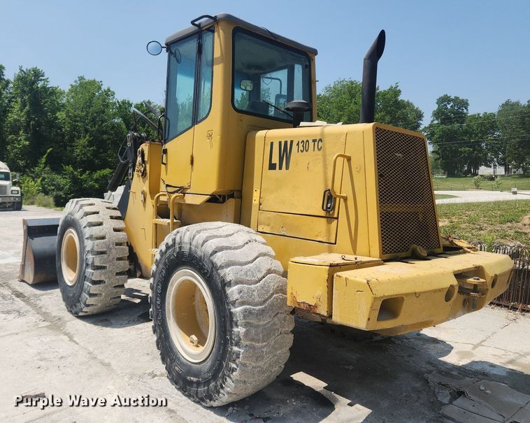 image for item OK9573 2001 New Holland LW130 TC  wheel loader