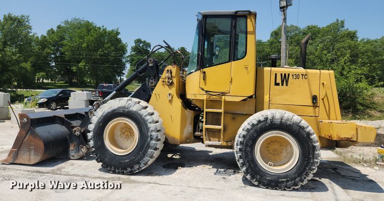 image for item OK9573 2001 New Holland LW130 TC  wheel loader