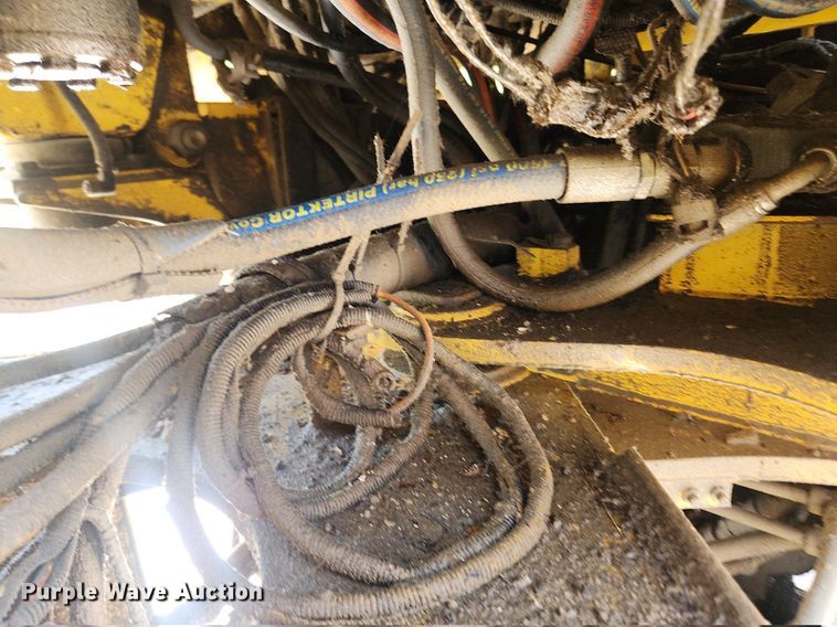 image for item OK9573 2001 New Holland LW130 TC  wheel loader