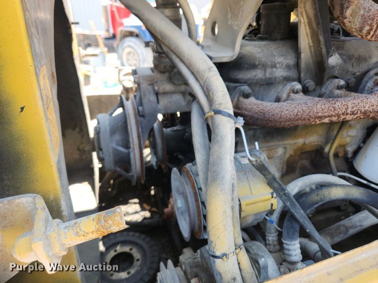 image for item OK9573 2001 New Holland LW130 TC  wheel loader