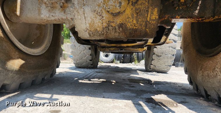 image for item OK9573 2001 New Holland LW130 TC  wheel loader