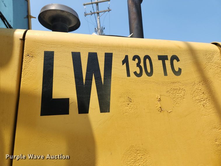 image for item OK9573 2001 New Holland LW130 TC  wheel loader