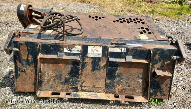 image for item OK9577 FFC  60"W skid steer sweeper