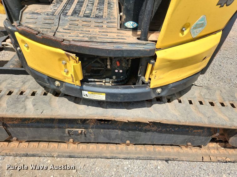 image for item OK9580 2017 Yanmar ViO45-6A  mini excavator