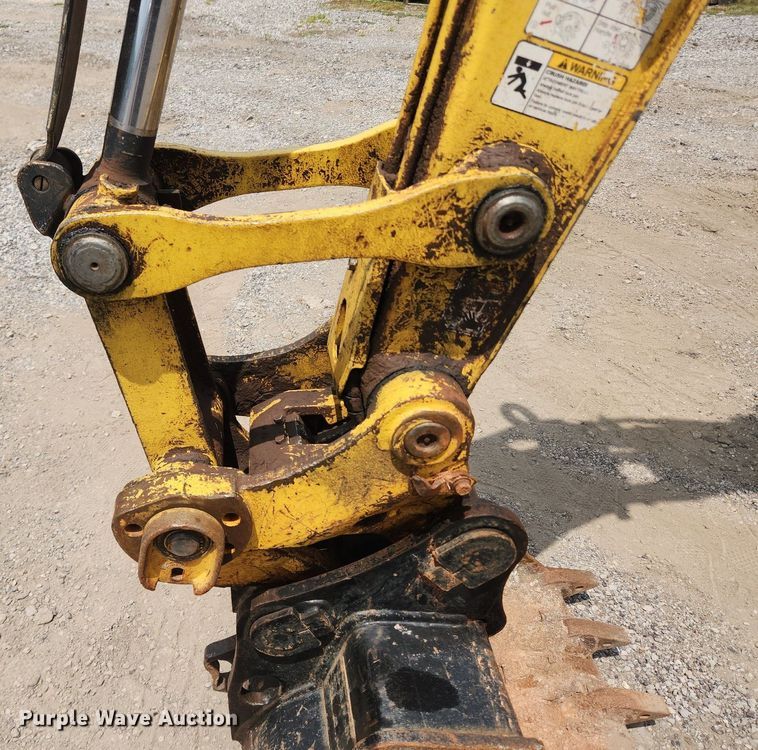 image for item OK9580 2017 Yanmar ViO45-6A  mini excavator