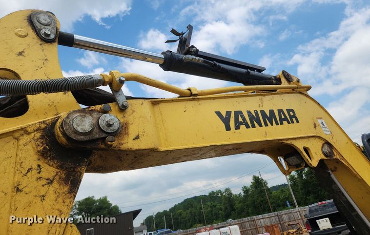 image for item OK9580 2017 Yanmar ViO45-6A  mini excavator