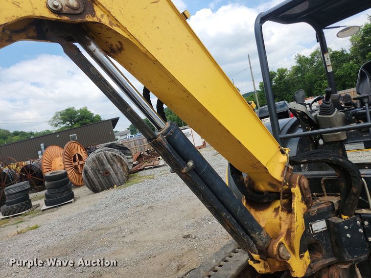 image for item OK9580 2017 Yanmar ViO45-6A  mini excavator