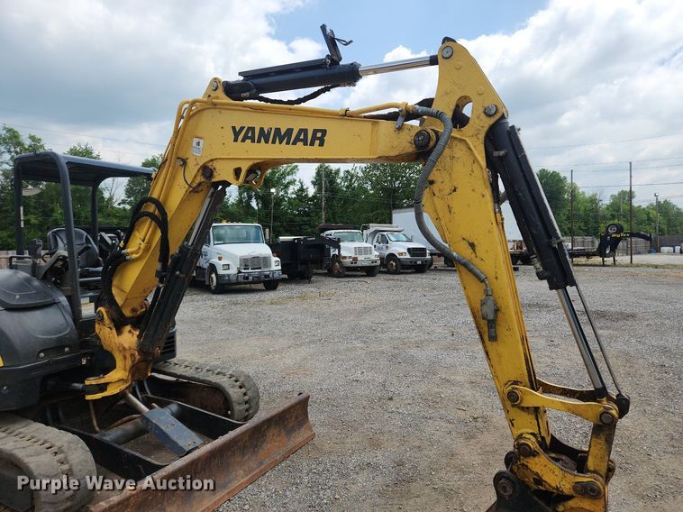 image for item OK9580 2017 Yanmar ViO45-6A  mini excavator