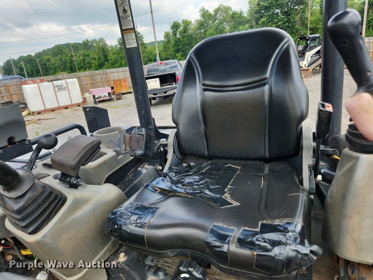 image for item OK9580 2017 Yanmar ViO45-6A  mini excavator