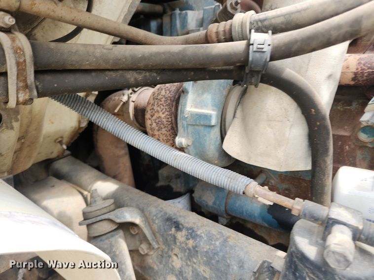 image for item OK9582 1999 International 4700  dump truck