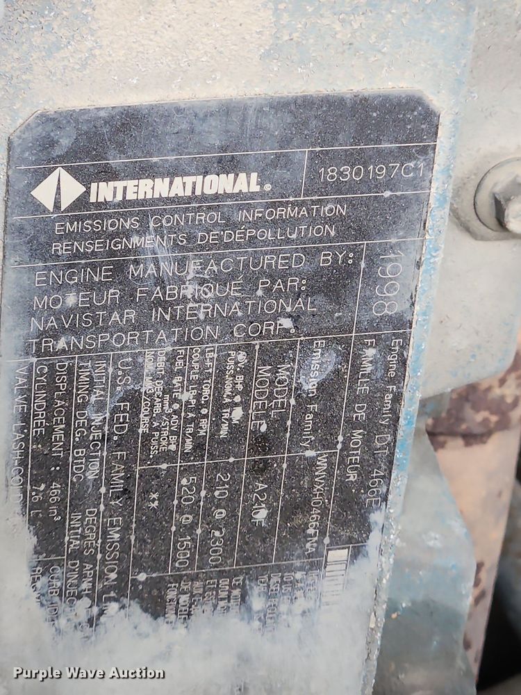 image for item OK9582 1999 International 4700  dump truck