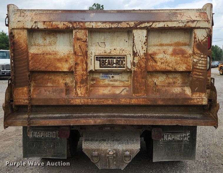 image for item OK9583 2003 Ford F650 Super Duty XL  dump truck