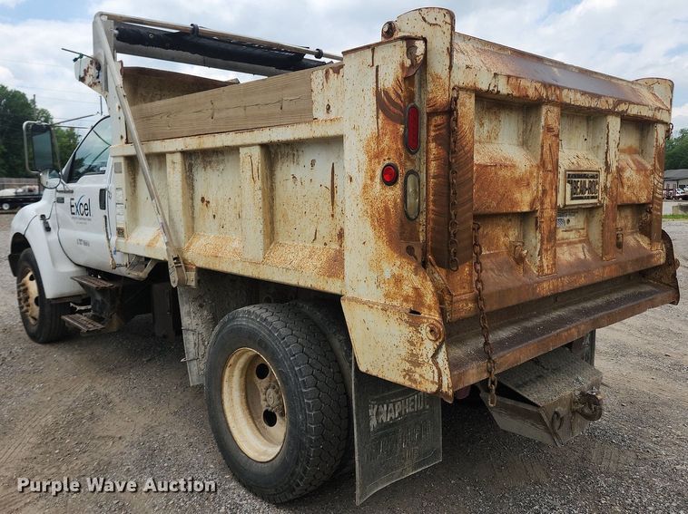 image for item OK9583 2003 Ford F650 Super Duty XL  dump truck