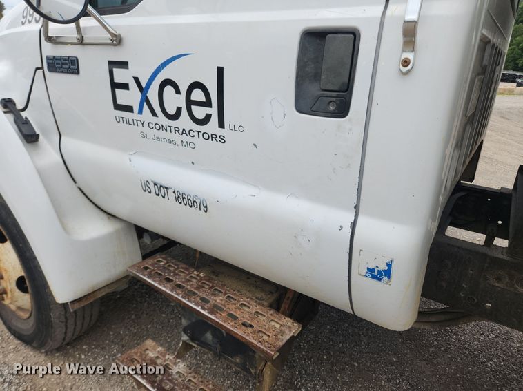 image for item OK9583 2003 Ford F650 Super Duty XL  dump truck