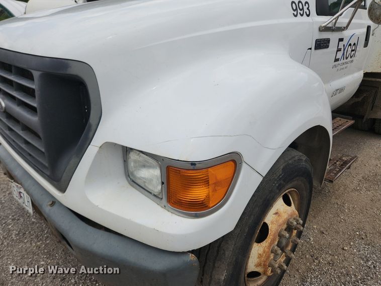 image for item OK9583 2003 Ford F650 Super Duty XL  dump truck