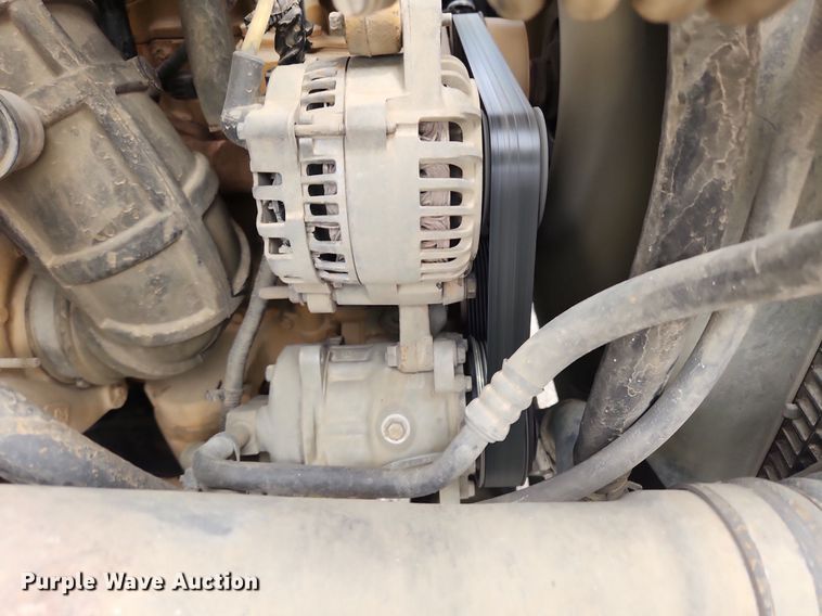 image for item OK9583 2003 Ford F650 Super Duty XL  dump truck