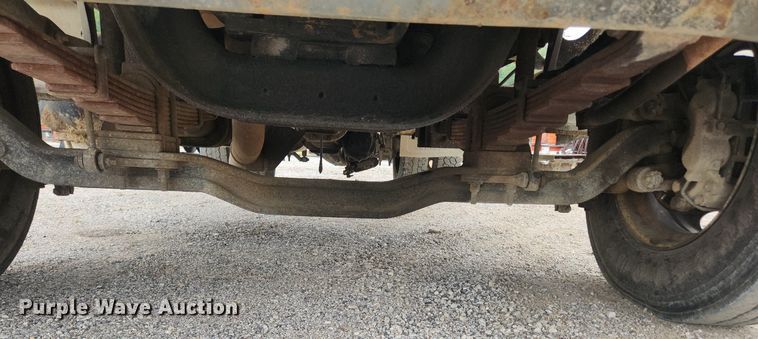 image for item OK9583 2003 Ford F650 Super Duty XL  dump truck