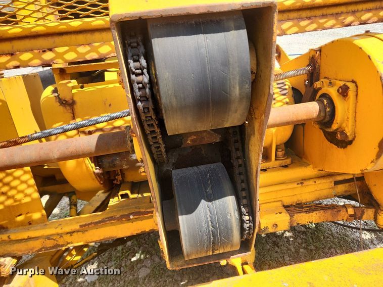 image for item OK9587 1970 Hogg H135BEPBW84  reel trailer